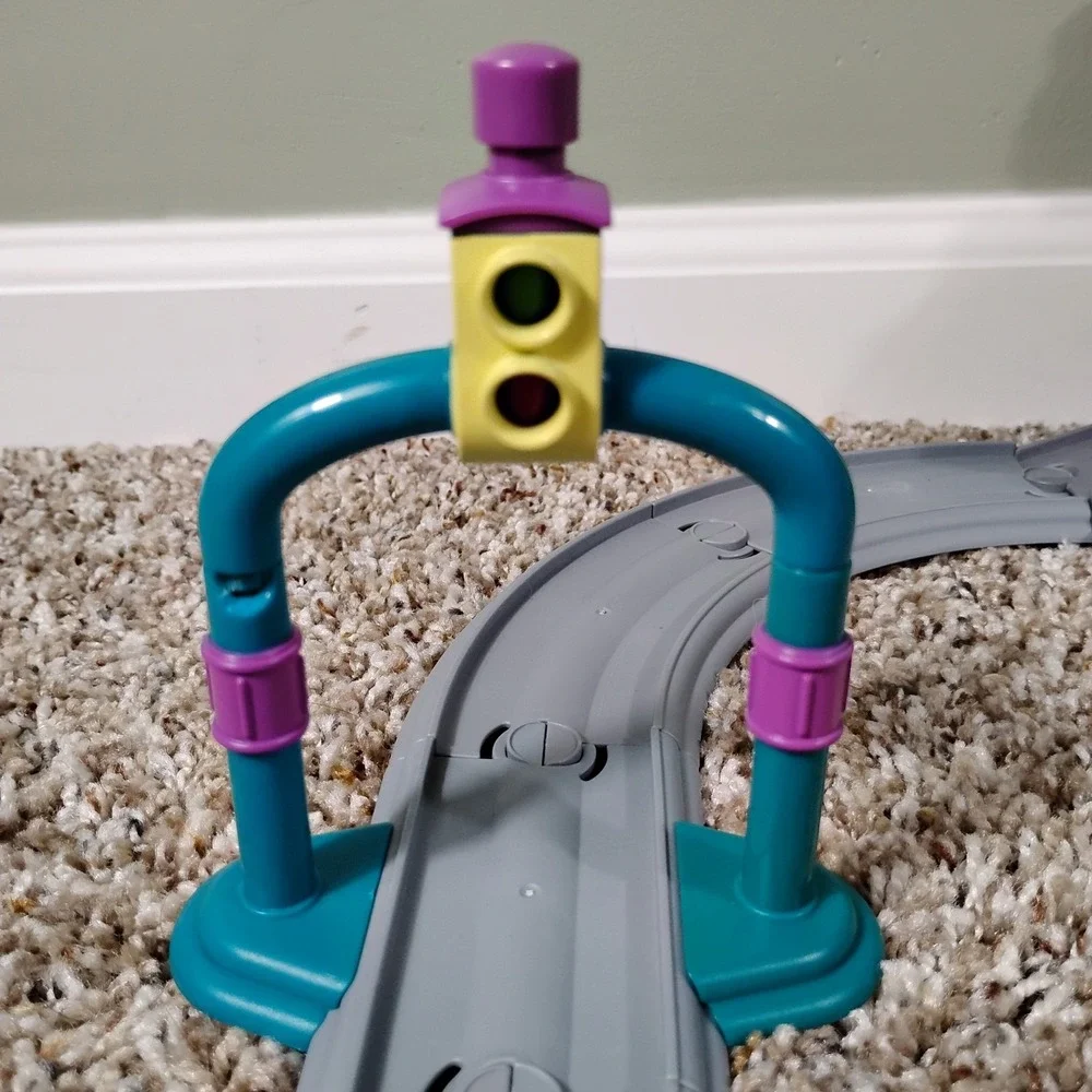 Chuggington Interactive Railway Wash & Fuel Set Complete Brewster READ DESCRIPTI